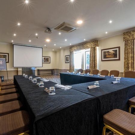 Macdonald Frimley Hall Hotel & Spa Кэмберлей Экстерьер фото