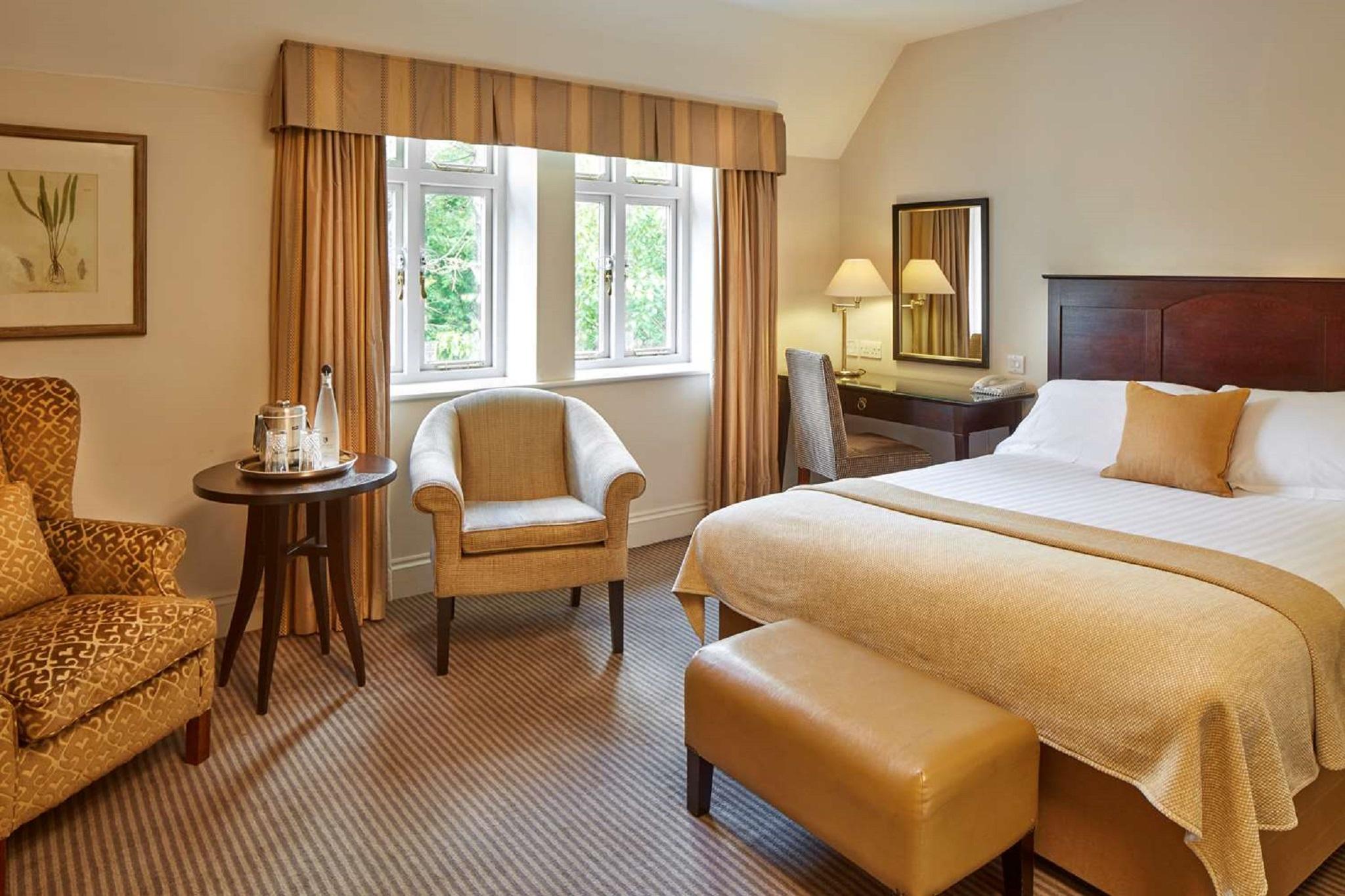 Macdonald Frimley Hall Hotel & Spa Кэмберлей Экстерьер фото