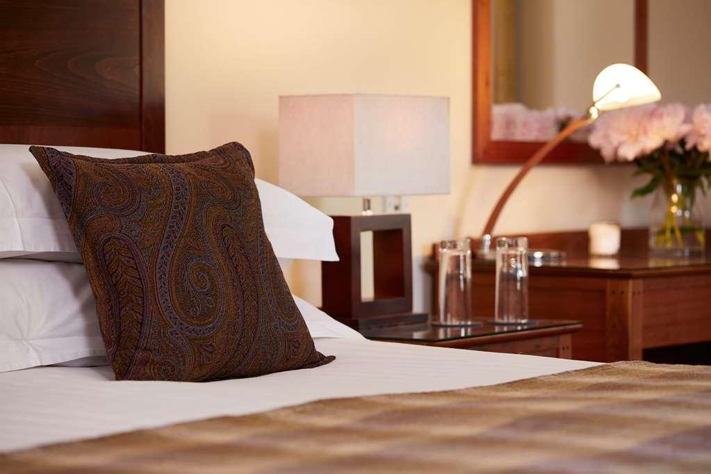 Macdonald Frimley Hall Hotel & Spa Кэмберлей Номер фото
