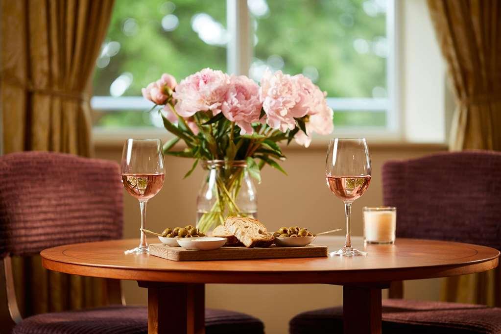 Macdonald Frimley Hall Hotel & Spa Кэмберлей Номер фото
