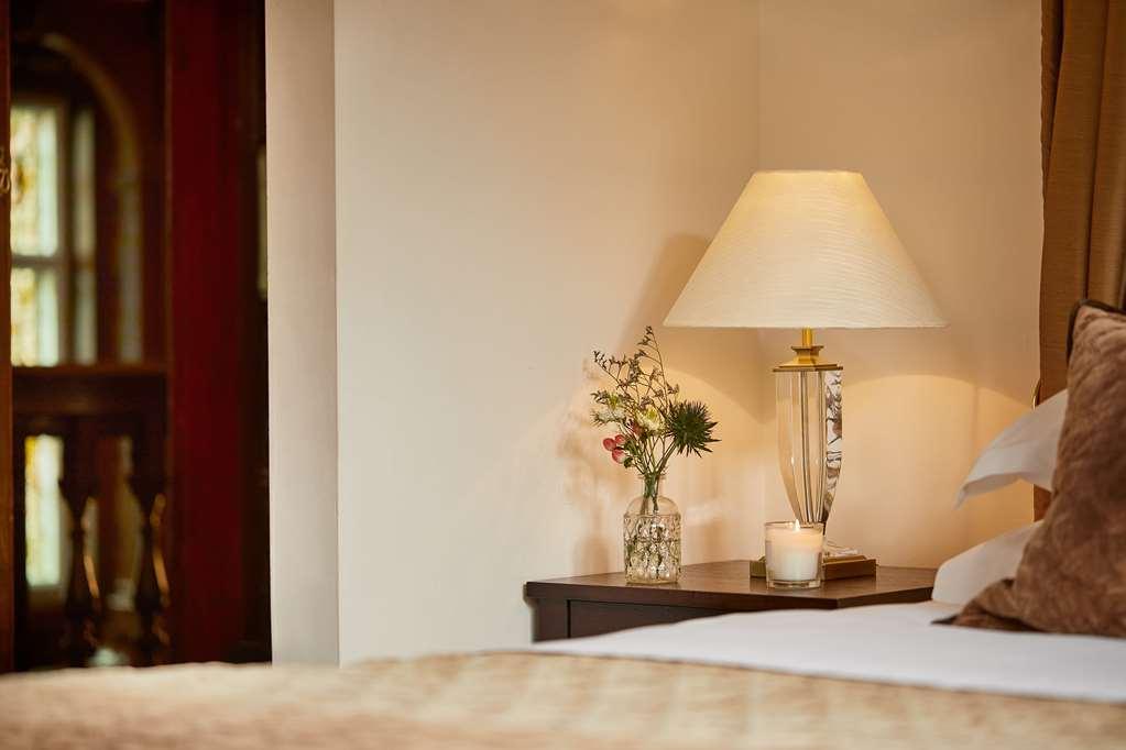 Macdonald Frimley Hall Hotel & Spa Кэмберлей Номер фото