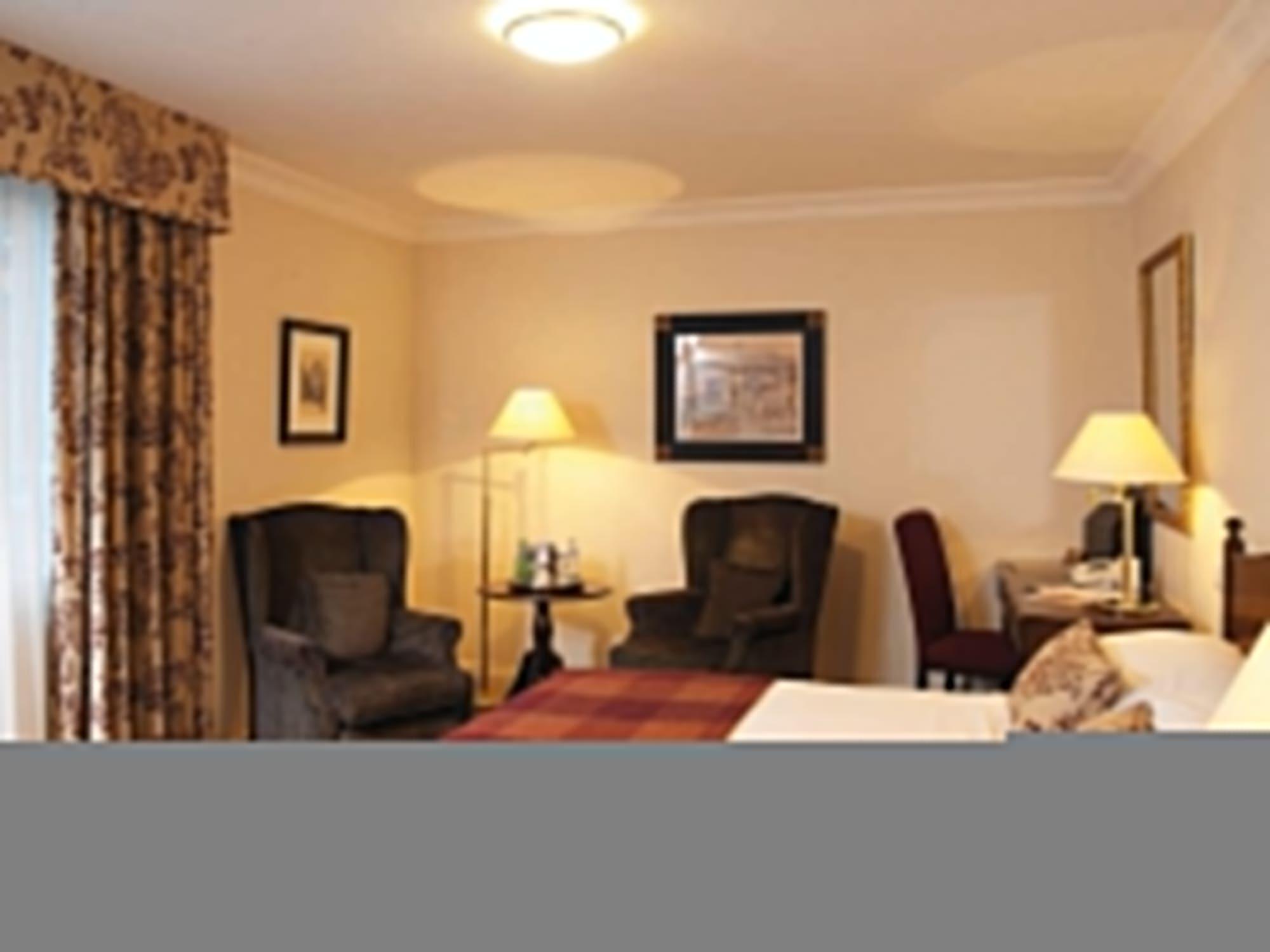 Macdonald Frimley Hall Hotel & Spa Кэмберлей Номер фото
